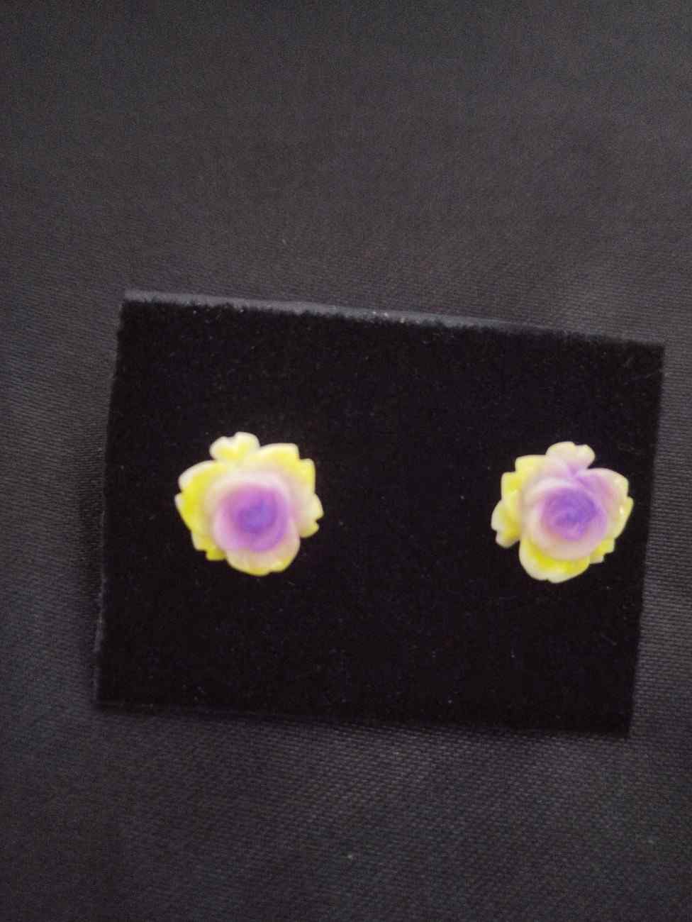 Rose kid Earrings