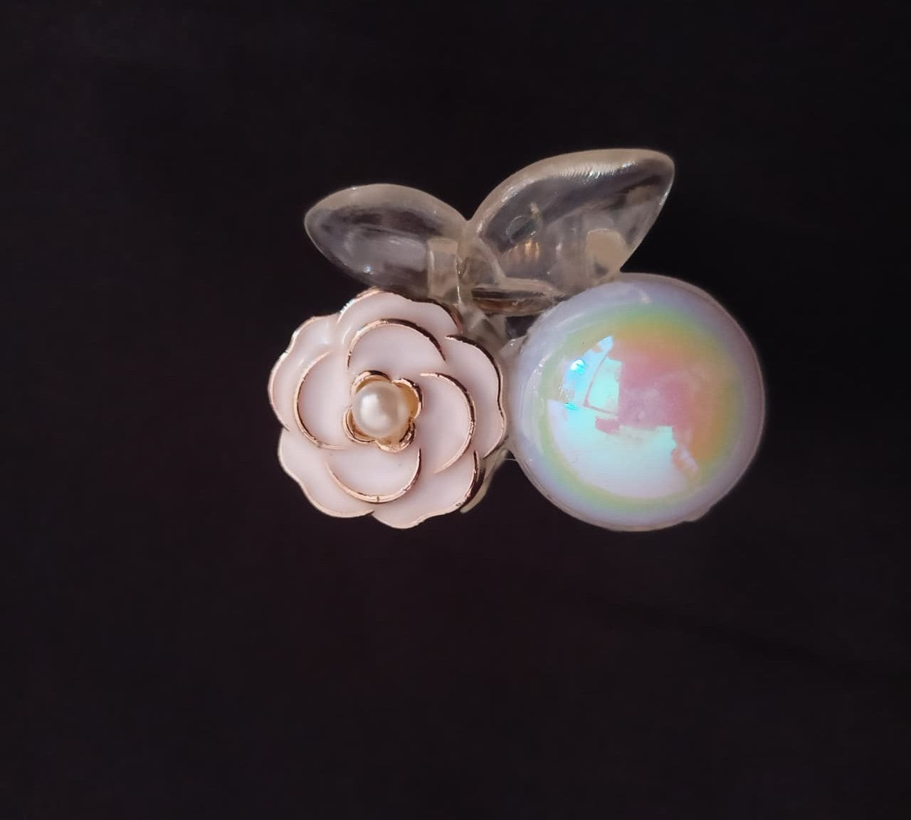 Korean black & white Rose Clutchers