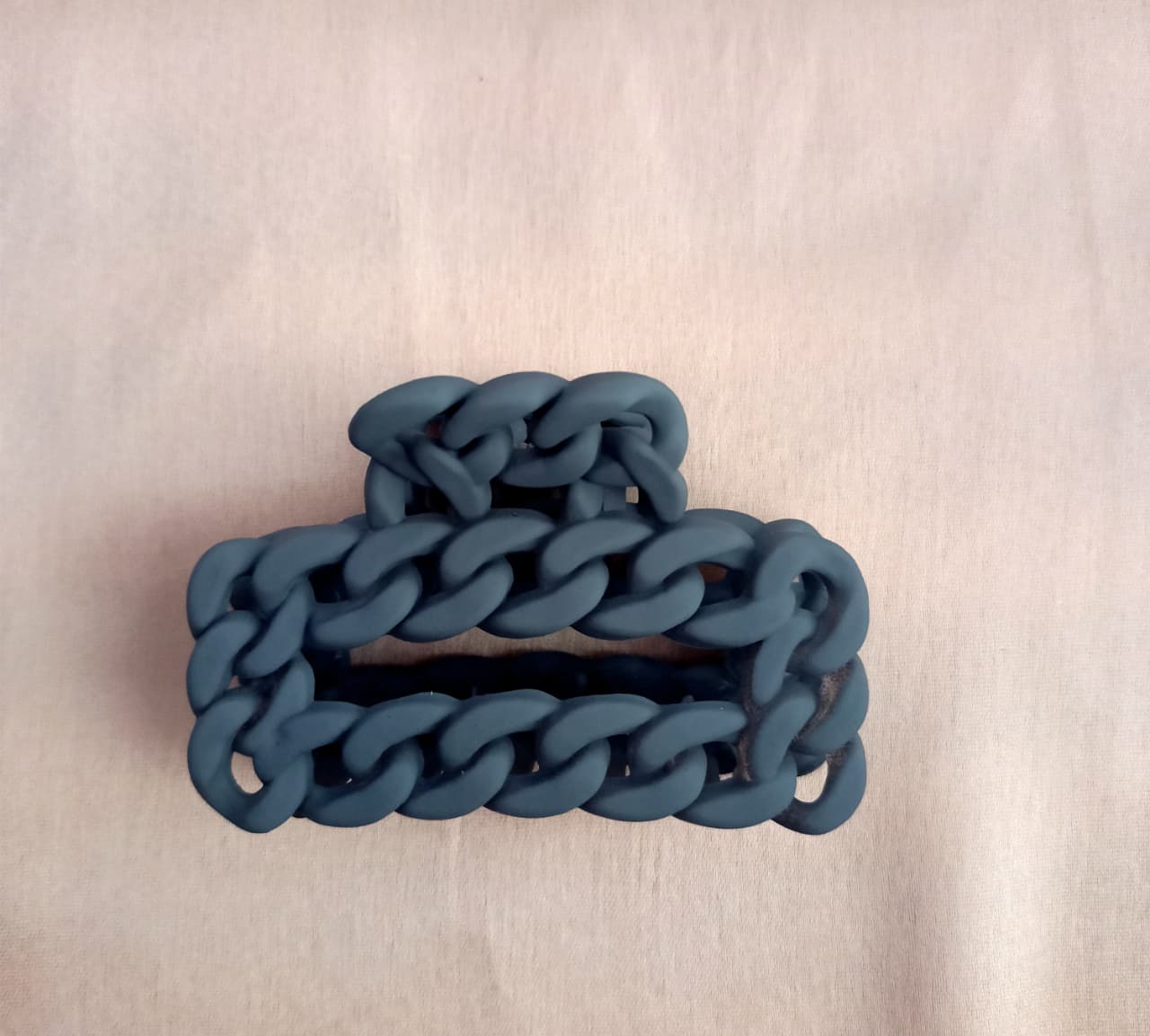 Bold Chain claw