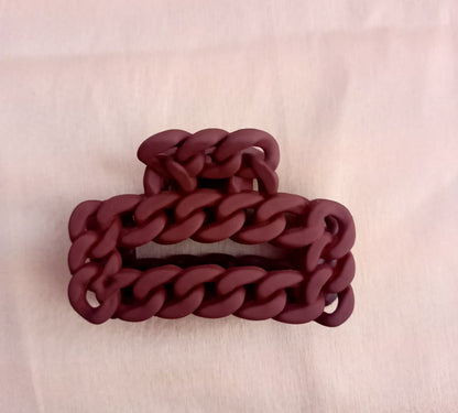 Bold Chain claw