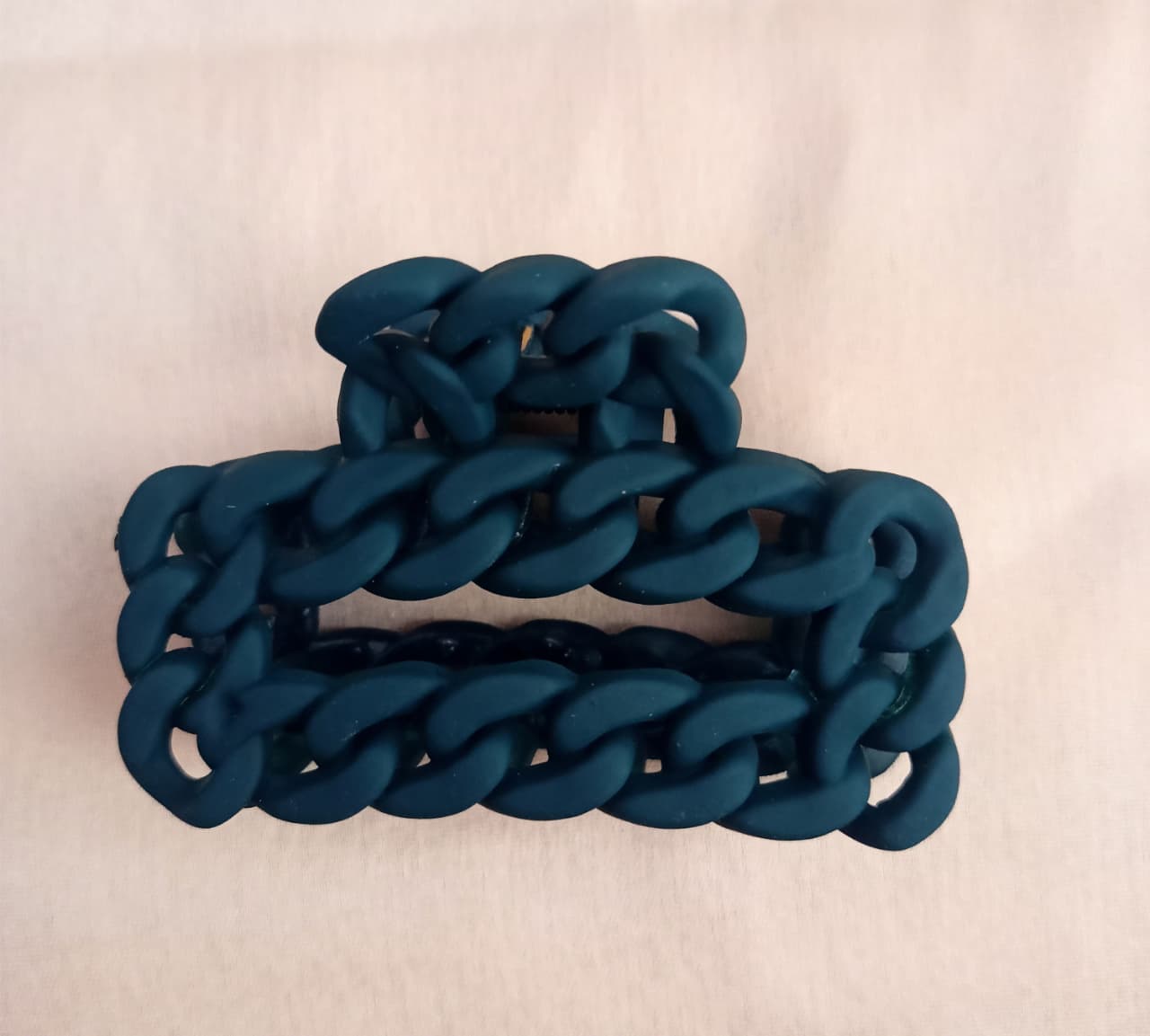 Bold Chain claw